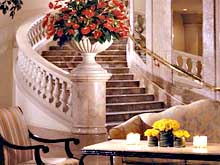 ����� � ����� The Peninsula Hotel. ��������