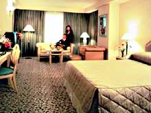���������� � New World Renaissance Hotel Makati City