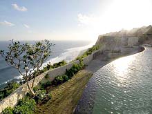 ����� �� ������� ����. Bulgari Resort Hotel. ������� c ����� �� �����
