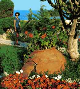 ����� �� �������� �����, ����� Apollonia Beach
