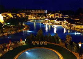 ���-����, �����  �����  Aeneas  Hotel