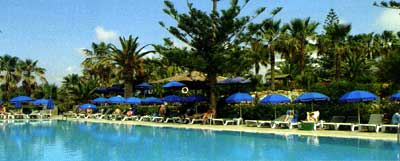 ���-����, �����  Nissi Beach Holiday Resort