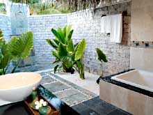 ������ ������� Full Moon Maldives Hotel