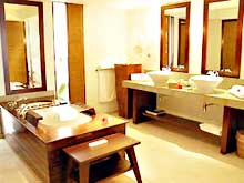 ������ ����� Le Meridien Ficherman's Cove