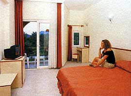 �����, ������� ������, ����� Golden Sun Hotel
