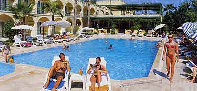 �����, ������� ������, ����� Golden Sun Hotel