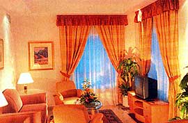 ����� Al Bustan Center & Residence Hotel ����� � ������������ �������� �������� ������ �����