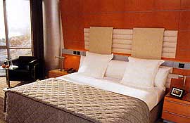 ����� Hilton Dubai Greek ����� � ������������ �������� �������� ������ �����