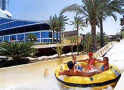 ����� Wild Wadi �������� ����� � ������������ �������� �������� ������ �����